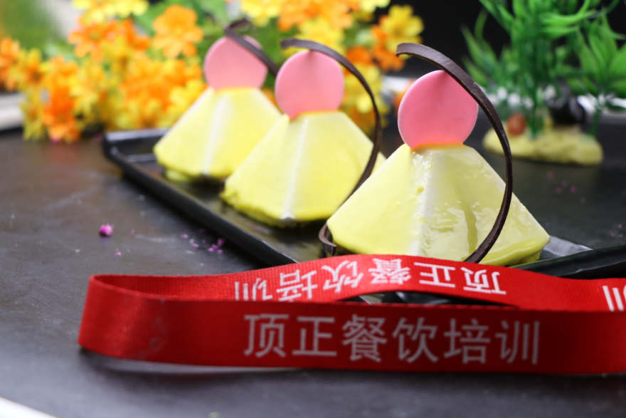 西安镜面蛋糕培训